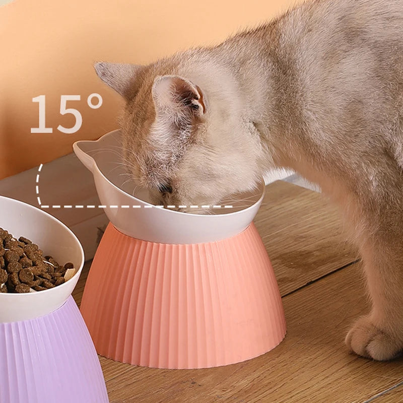 Gamelle chat surélevée - Notre gamelle chat surélevée est un accessoire qui simplifie votre quotidien
